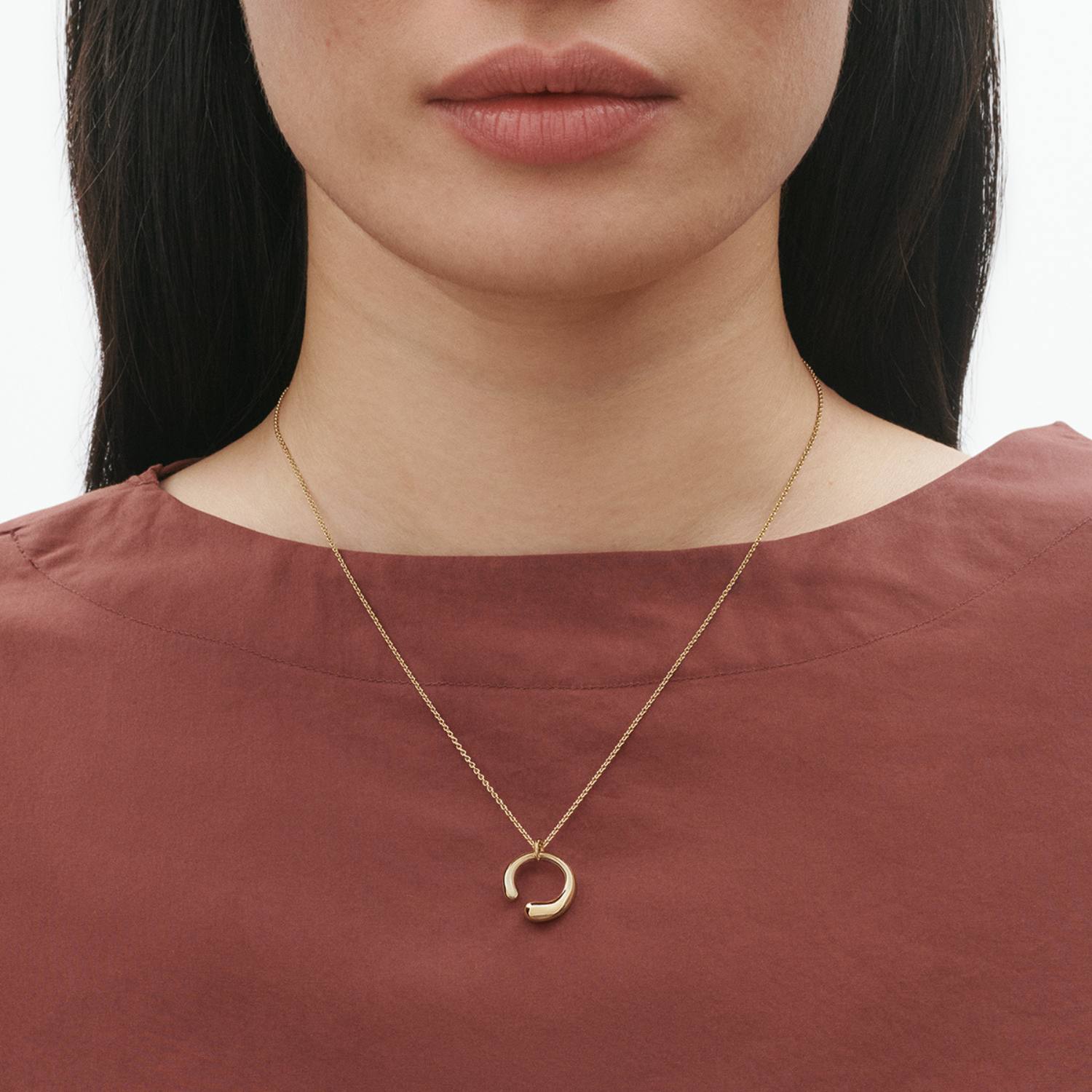 DETAIL243628